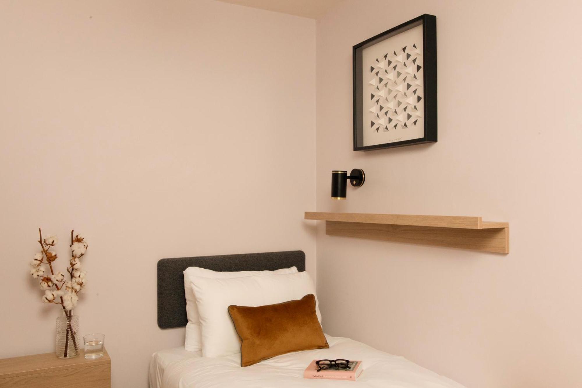 Bob W London Holland Park Aparthotel Ngoại thất bức ảnh