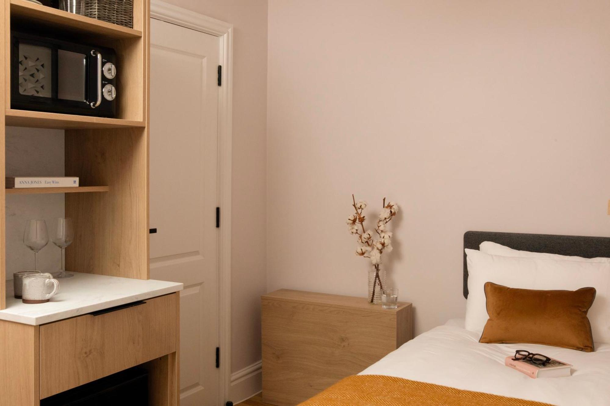 Bob W London Holland Park Aparthotel Ngoại thất bức ảnh